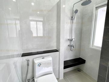 Single house for sale, Nusasiri City Rama 2 with swimming pool, Bang Nam Chuet, Samut Sakhon
