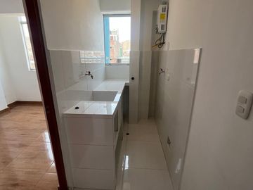 VENTA DEPARTAMENTO ESTRENO - LOS OLIVOS