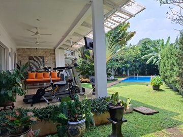 For Rent House at Kemang South Jakarta Swimming Pool and Big Garden