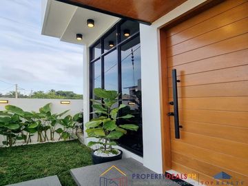 House and Lot for Sale in Pineview Heights Subdivision at Tagaytay City