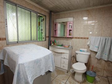 Se Vende Excelente Casa en Av. Padre Hurtado, Estación Central