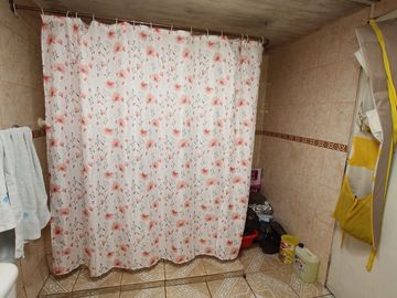 Se Vende Excelente Casa en Av. Padre Hurtado, Estación Central