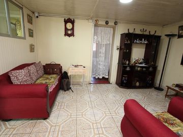 Se Vende Excelente Casa en Av. Padre Hurtado, Estación Central