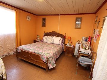 Se Vende Excelente Casa en Av. Padre Hurtado, Estación Central