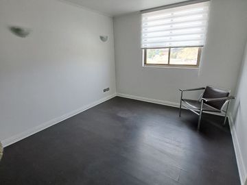 Departamento de 1  D , 1B , 1E   orientación Oriente ,ubicado en un lugar estratégico de Viña del Ma