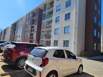 DEPARTAMENTO EN CENTRO DE LIMACHE VIEJO. 3 DORM, 2 BAÑOS Y ESTACIONAMIENTO