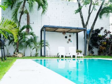 Casa en esquina, estudio independiente, en venta, Centro Maya, Playa del Carmen