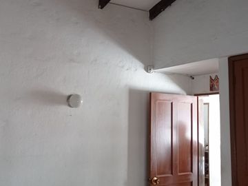 VENTA ESTRATEGICA CASA PROYECTO FAMILIAR/COMERCIAL/SERVICIOS - SECTOR HOSPITAL UNIVERSITARIO - CALI