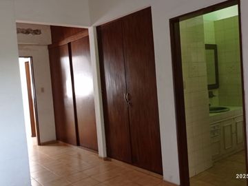 VENTA ESTRATEGICA CASA PROYECTO FAMILIAR/COMERCIAL/SERVICIOS - SECTOR HOSPITAL UNIVERSITARIO - CALI