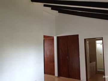 VENTA ESTRATEGICA CASA PROYECTO FAMILIAR/COMERCIAL/SERVICIOS - SECTOR HOSPITAL UNIVERSITARIO - CALI