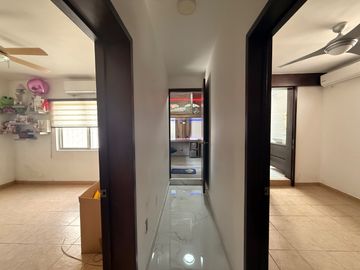 Casa en venta en Villa California Remodelada