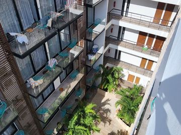 Estudio amueblado: centro de Playa del Carmen, rooftop vista al mar, a pasos de la Quinta Avenida