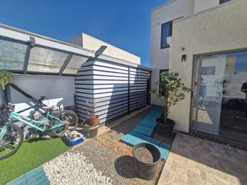 SE VENDE HERMOSA Y ACOGEDORA PROPIEDAD EN CURAUMA