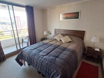 ESPECTACULAR  DEPARTAMENTO  2D, 2B,  A PASOS DE AV. LIBERTAD, SECTOR PONIENTE.