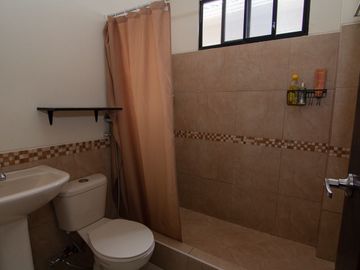Hermosa Casa de Venta en Bosques de la Costa