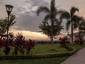 Hermosa Casa de Venta en Bosques de la Costa