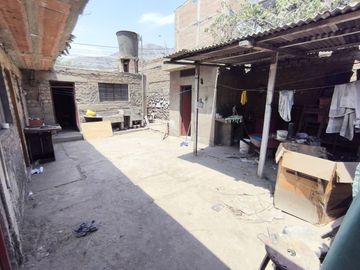 se vende casa como terreno en Carabaylllo de 260 M2