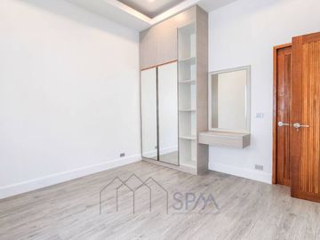 New pool villas at Huahin Soi 112, Mountain view, price 10.99 Million