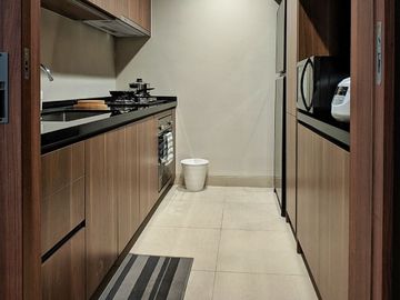 For Rent Luxury Apartment 1 Bedroom Furnished at Branz Simatupang, South Jakarta