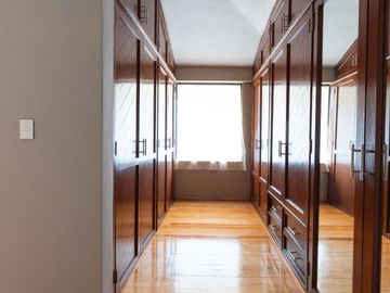 CASA DE 3 RECÁMARAS CON JARDÍN EN CIPRESES DE ZAVALETA, PUEBLA