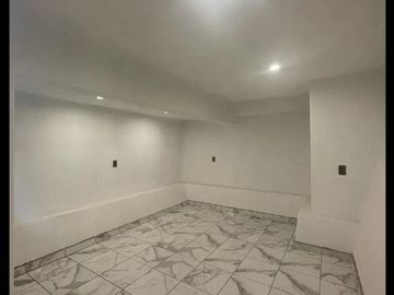 VENTA DE CASA DE 2 NIVELES EN COL. REVOLUCION CUAUTLA