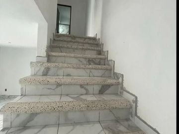 VENTA DE CASA DE 2 NIVELES EN COL. REVOLUCION CUAUTLA