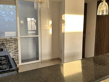 CASA EN VENTA EN ZAKIA, QUERETARO