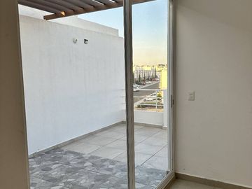 CASA EN VENTA EN ZAKIA, QUERETARO