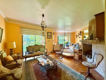 CALLE LARGA - VENDE PARCELA CON CASA DE 5D 4B LOS VILLARES