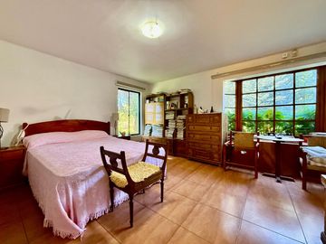 CALLE LARGA - VENDE PARCELA CON CASA DE 5D 4B LOS VILLARES