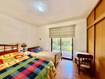 CALLE LARGA - VENDE PARCELA CON CASA DE 5D 4B LOS VILLARES