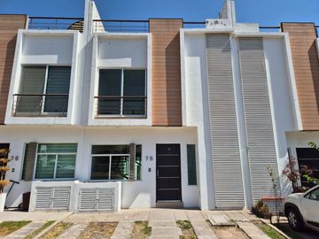CASA EN VENTA EN COLINAS DEL SANTUARIO, CORREGIDORA