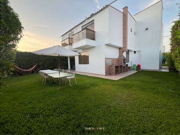CASA VACACIONAL EN VENTA, SAN ANTONIO, CAÑETE...