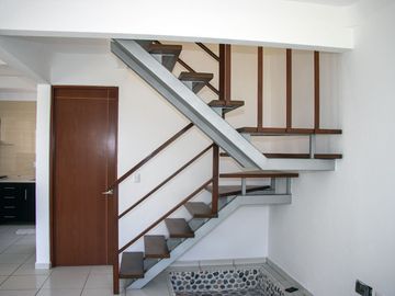 Impecable Casa en Venta – Lista para Habitar