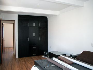 Impecable Casa en Venta – Lista para Habitar