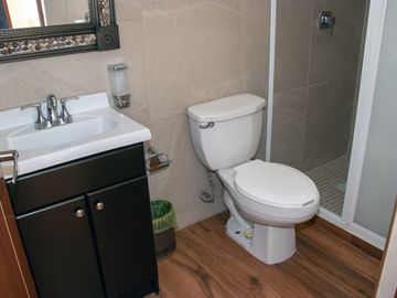 Impecable Casa en Venta – Lista para Habitar
