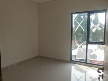 Rumah Arasa Dekat Pintu Tol Jatiasih, Baru 2 LANTAI Mewah Harga Murah New di Kota Bekasi Jual Dijual