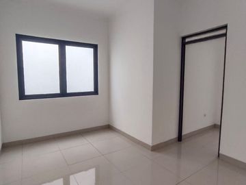 Rumah Vil Cihanjuang, Baru 2 LANTAI Murah Mewah New Dkt Kota Cimahi Utara, Bandung Barat Jual Dijual