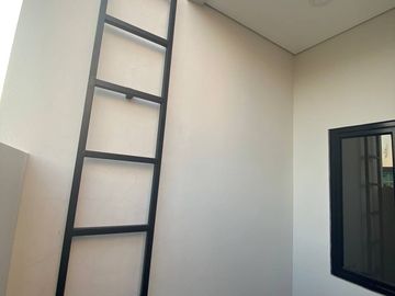 Rumah Hisa Dkt Kota Bekasi Timur,Baru 2 LANTAI Mewah Harga Murah New Minimalis Exclusive Jual Dijual