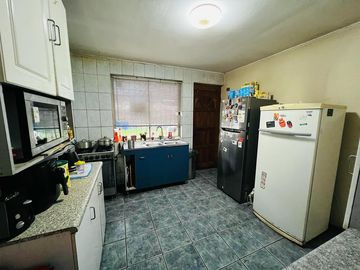 🏡 Casa Esquina en Rio Colorado, Sector Santa María - Talcahuano
