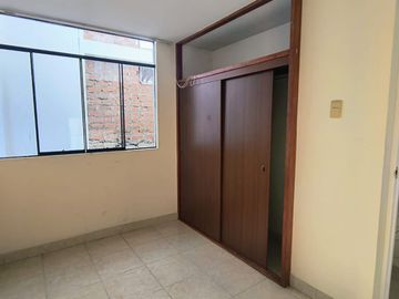 VENDO LINDO DEPARTAMENTO TERCER PISO URB. ROSA DE AMERICA(ALORA)