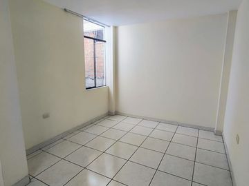 VENDO LINDO DEPARTAMENTO TERCER PISO URB. ROSA DE AMERICA(ALORA)