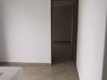 ***REMATE*** Casa en Cerrada Pegasso, Jardines de Satélite, Naucalpan, EDOMEX.
