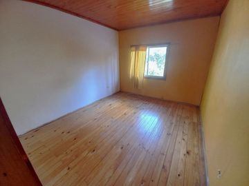 VENDO CASA CON 3 DORMITORIOS EN SECTOR SUR PONIENTE DE TALCA