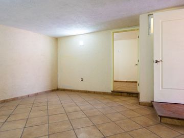 CASA EN VENTA EN CONDOMINIO CON ALBERCA  🏡 $4,850,000.00 📍Lomas Tzompantle