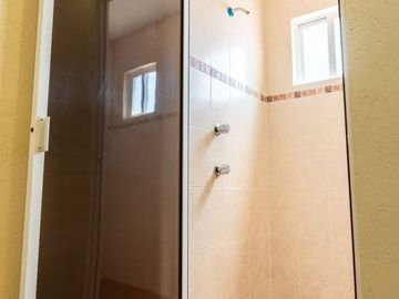 CASA EN VENTA EN CONDOMINIO CON ALBERCA  🏡 $4,850,000.00 📍Lomas Tzompantle