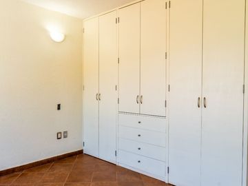 CASA EN VENTA EN CONDOMINIO CON ALBERCA  🏡 $4,850,000.00 📍Lomas Tzompantle