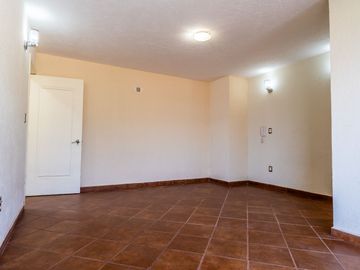 CASA EN VENTA EN CONDOMINIO CON ALBERCA  🏡 $4,850,000.00 📍Lomas Tzompantle