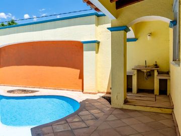 CASA EN VENTA EN CONDOMINIO CON ALBERCA  🏡 $4,850,000.00 📍Lomas Tzompantle