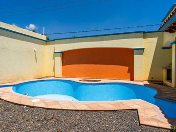 CASA EN VENTA EN CONDOMINIO CON ALBERCA  🏡 $4,850,000.00 📍Lomas Tzompantle
